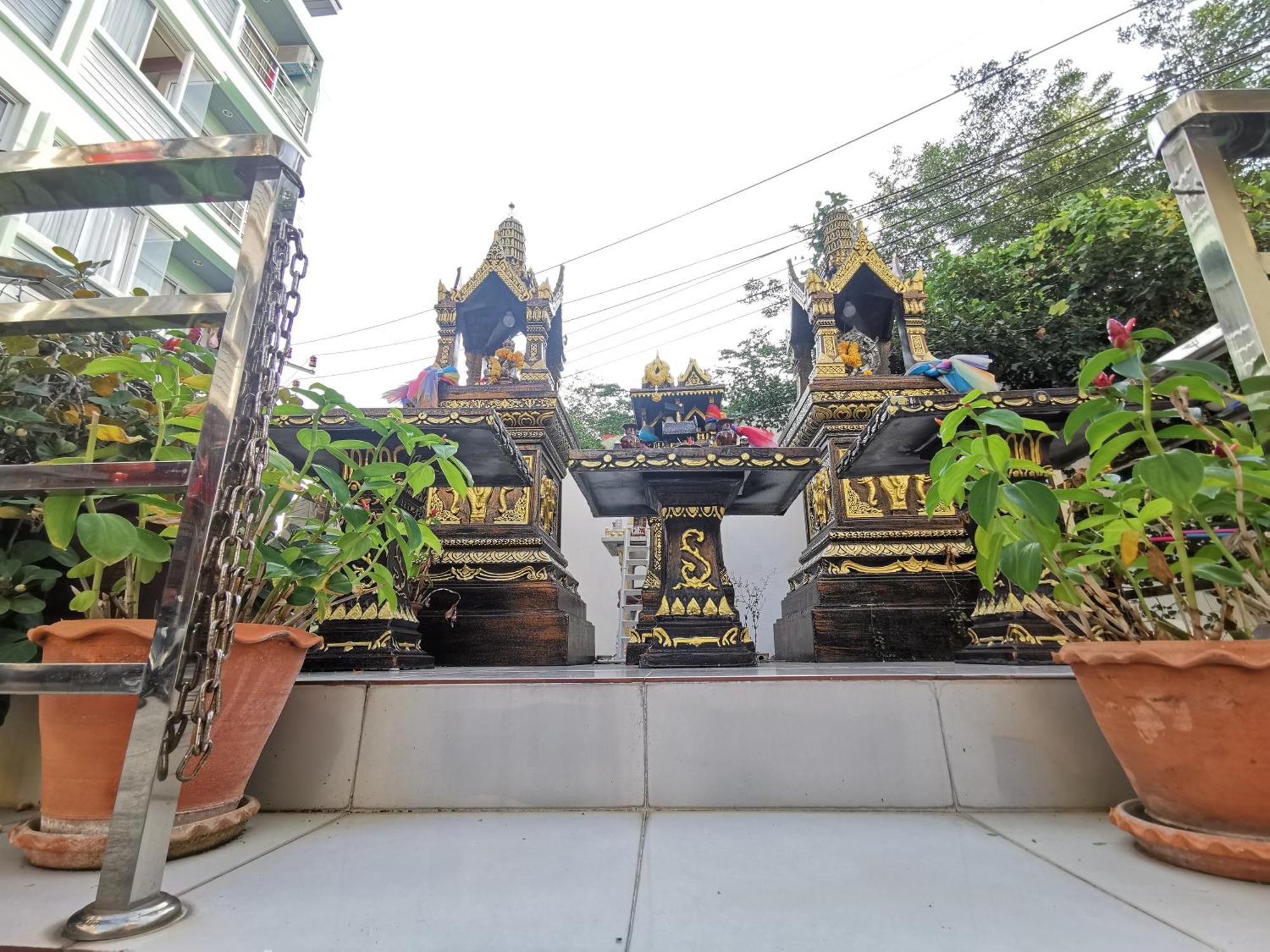 Hotel Lanting Patong Exterior foto